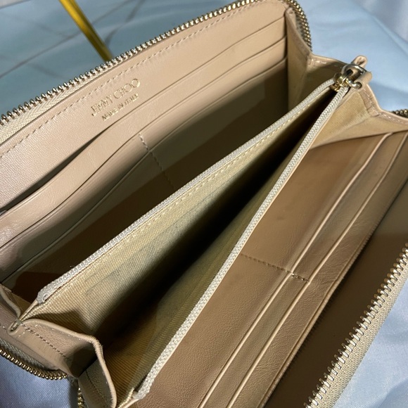 Jimmy Choo Women's Gold Studded Leather Zip-Around Wallet With Dustbag and Box - Picture 7 of 7